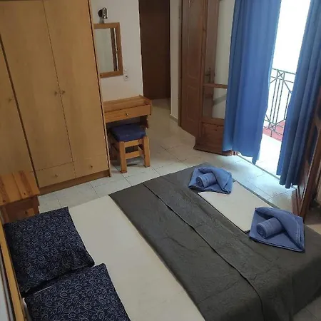 Mata's House * İskados